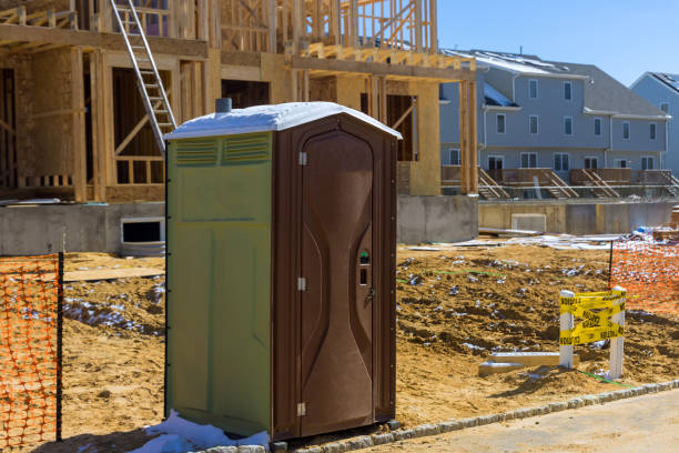 Best Construction site porta potty rental  in Chester, IL